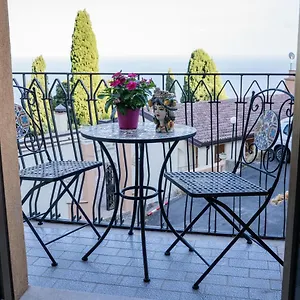Tyche & Apartamento Taormina