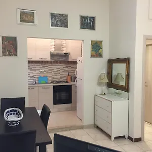 Lorenzo Magnifico Apartamento Roma